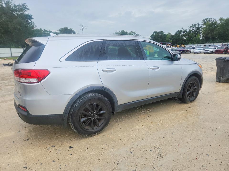 2016 Kia Sorento მანქანა იყიდება აუქციონზე, vin: 5XYPG4A38GG096443, აუქციონის ნომერი: 63833156