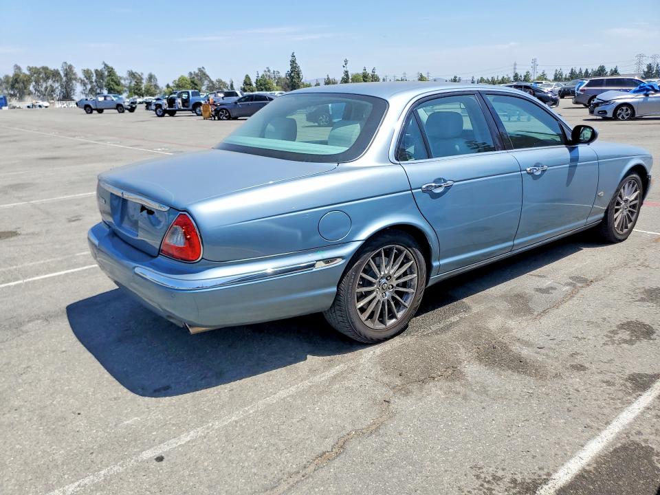 Продажа на аукционе авто 2006 Jaguar Xj8, vin: SAJWA71B06SH02756, номер лота: 63445836