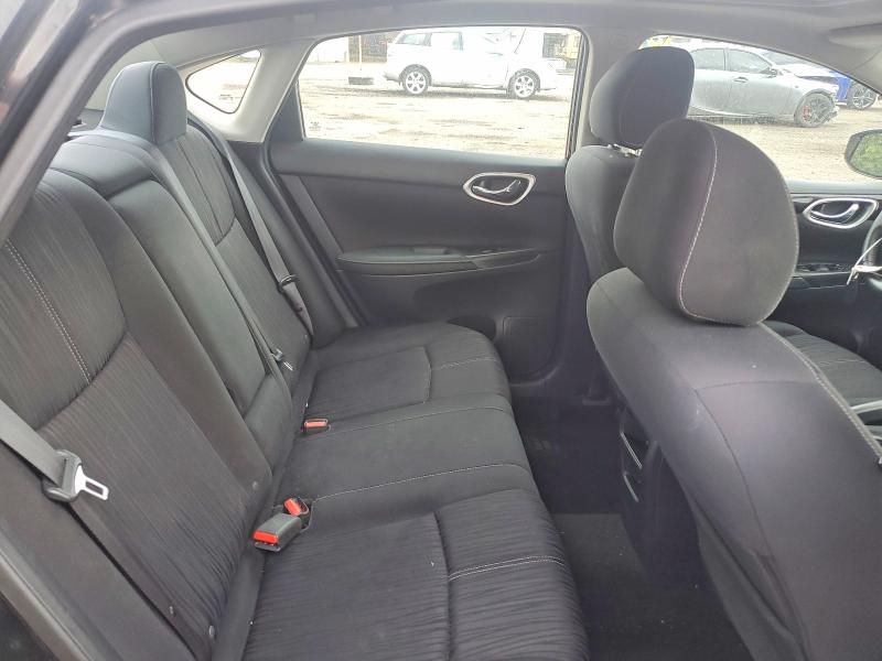 65476016 :رقم المزاد ، 3N1AB7AP5JY311906 vin ، 2018 Nissan Sentra مزاد بيع