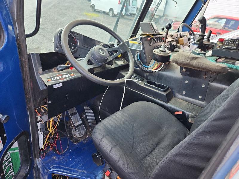 2014 Mack Leu613 მანქანა იყიდება აუქციონზე, vin: 1M2AU14CXEM002014, აუქციონის ნომერი: 63731576