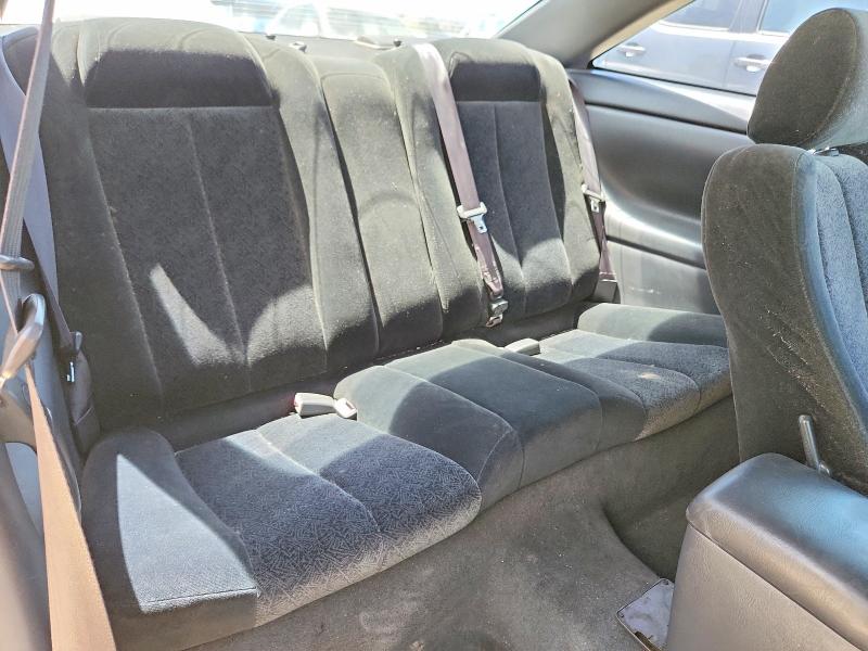 63877516 :رقم المزاد ، 2T1CF22P61C523225 vin ، 2001 Toyota Camry Solara مزاد بيع
