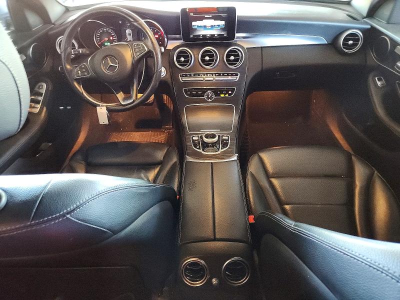 64304856 :رقم المزاد ، 55SWF4HB0JU255609 vin ، 2018 Mercedes-benz C مزاد بيع