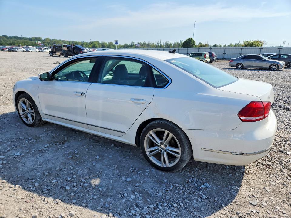 Продаж на аукціоні авто 2014 Volkswagen Passat, vin: 1VWBN7A3XEC106308, номер лоту: 64423876