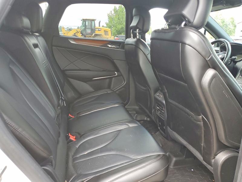 63350766 :رقم المزاد ، 5LMCJ2D97KUL37901 vin ، 2019 Lincoln Mkc مزاد بيع