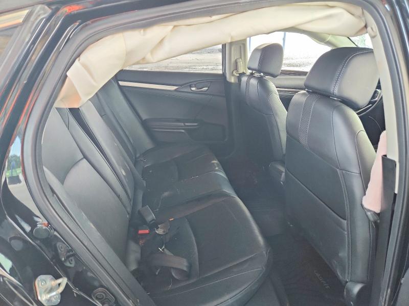 67558376 :رقم المزاد ، 19XFC1F78ME008582 vin ، 2021 Honda Civic مزاد بيع