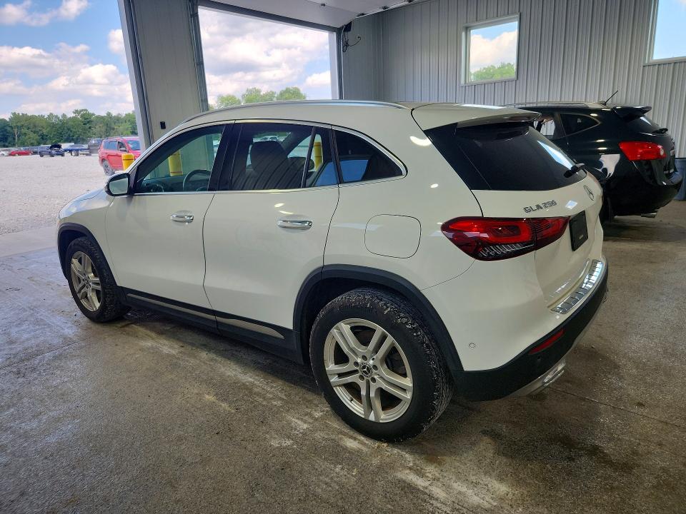 66244216 :رقم المزاد ، W1N4N4GB2MJ137600 vin ، 2021 Mercedes-benz Gla مزاد بيع