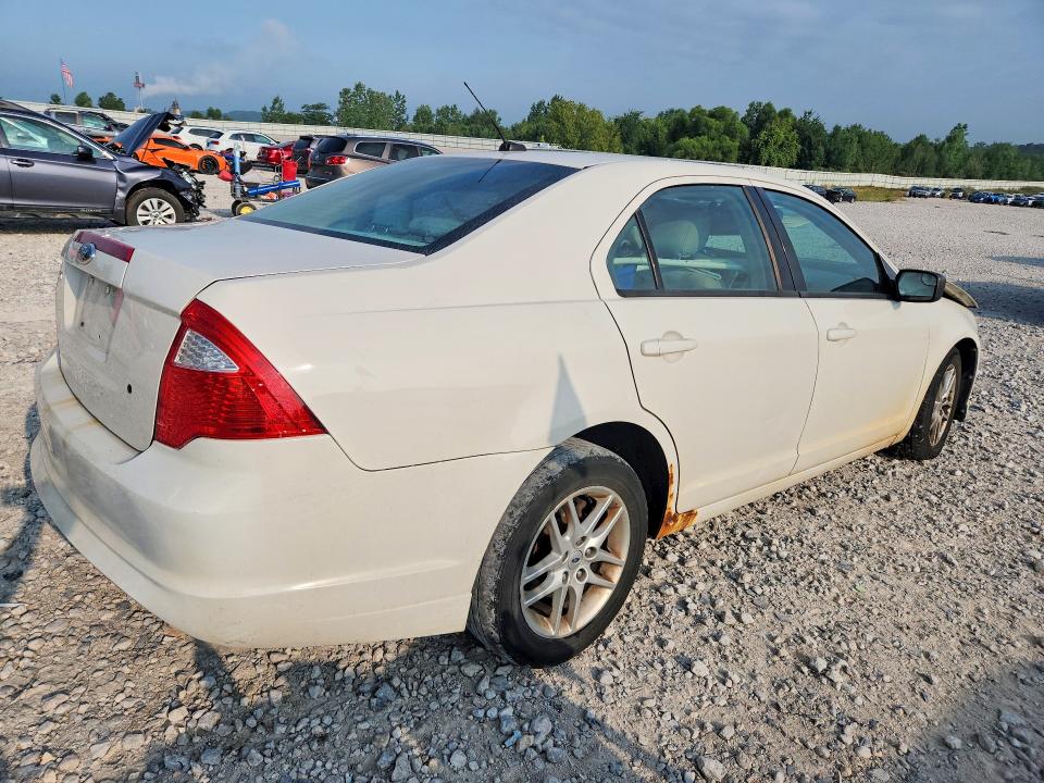 Auction sale of the 2012 Ford Fusion, vin: 3FAHP0GA5CR400806, lot number: 64309336