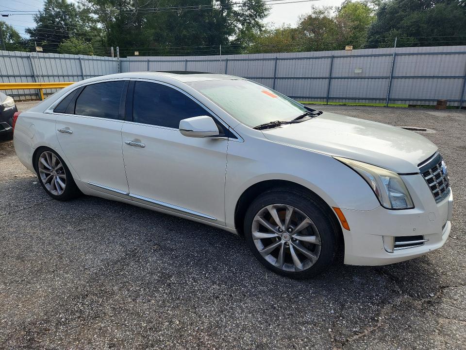 2013 Cadillac Xts მანქანა იყიდება აუქციონზე, vin: 2G61T5S33D9107445, აუქციონის ნომერი: 64483516