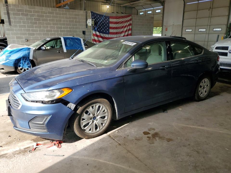 Auction sale of the 2019 Ford Fusion, vin: 3FA6P0G72KR162035, lot number: 64561016