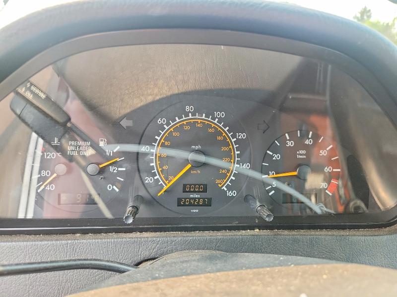 63970296 :رقم المزاد ، WDBHA28E6SF191711 vin ، 1995 Mercedes-benz C مزاد بيع