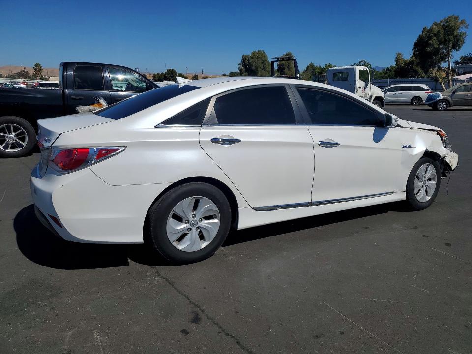 Продаж на аукціоні авто 2015 Hyundai Sonata Hybrid, vin: KMHEC4A42FA137901, номер лоту: 63892486