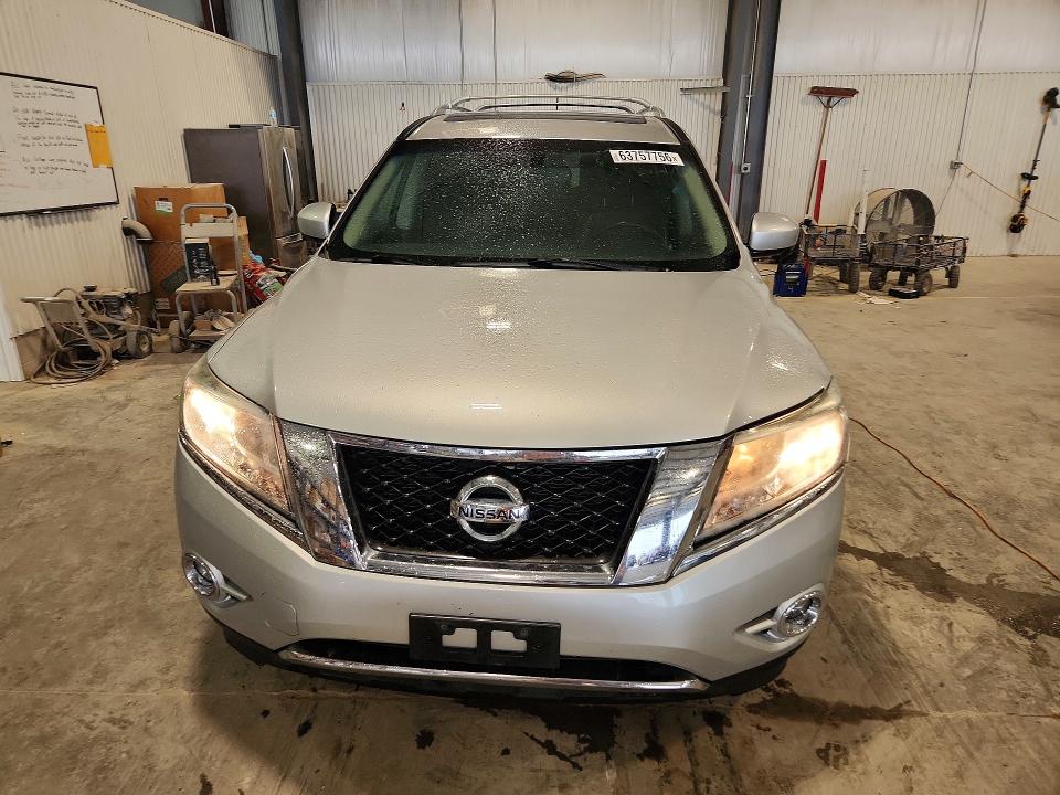 Продажа на аукционе авто 2015 Nissan Pathfinder, vin: 5N1AR2MM8FC686911, номер лота: 63757756