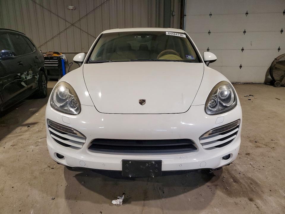 Продаж на аукціоні авто 2011 Porsche Cayenne, vin: WP1AA2A26BLA04311, номер лоту: 64484746