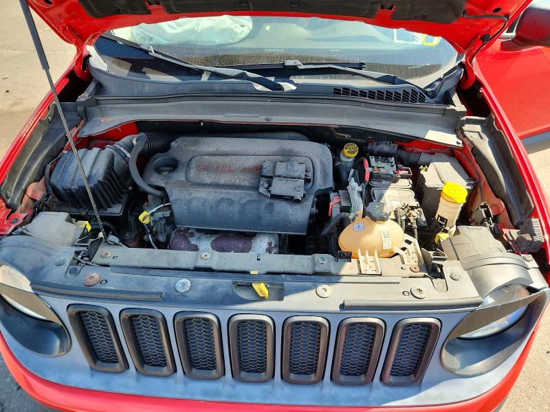 66697666 :رقم المزاد ، ZACCJBBT4FPC00654 vin ، 2015 Jeep Renegade مزاد بيع