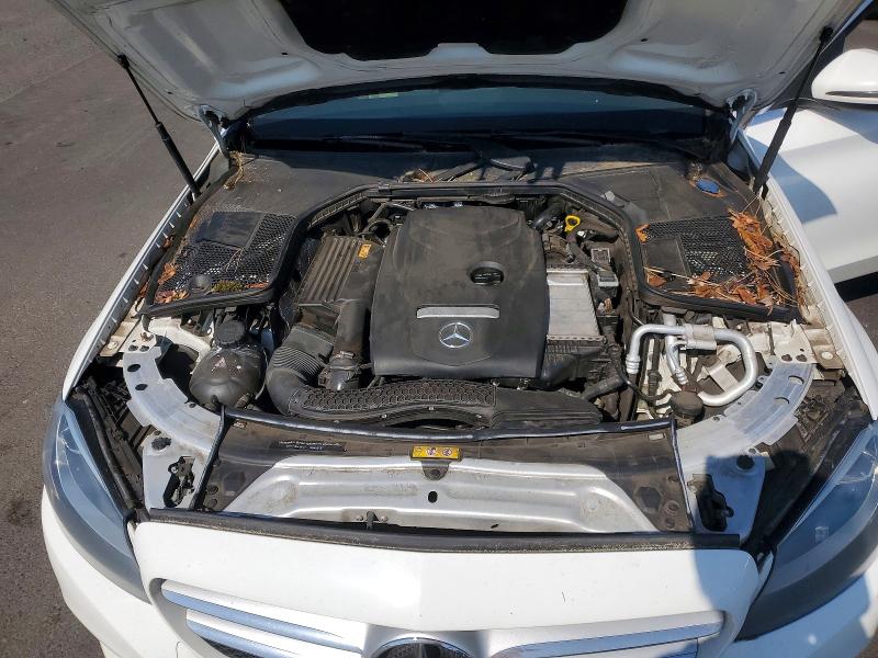 Aukcja sprzedaży 2017 Mercedes-benz C, vin: 55SWF4KBXHU227254, numer aukcji: 64312366