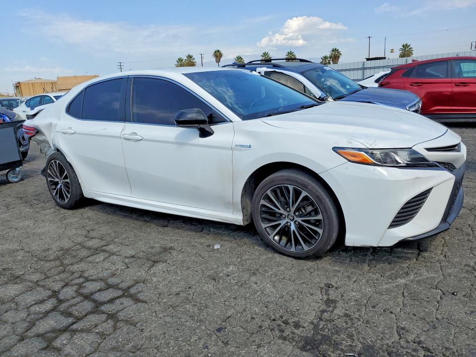 Продажа на аукционе авто 2020 Toyota Camry, vin: 4T1G31AK9LU524302, номер лота: 64841446
