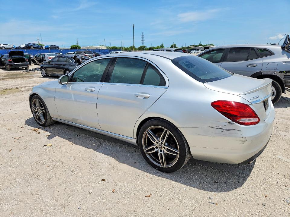 Продажа на аукционе авто 2015 Mercedes-benz C, vin: 55SWF4JB4FU094148, номер лота: 64339786