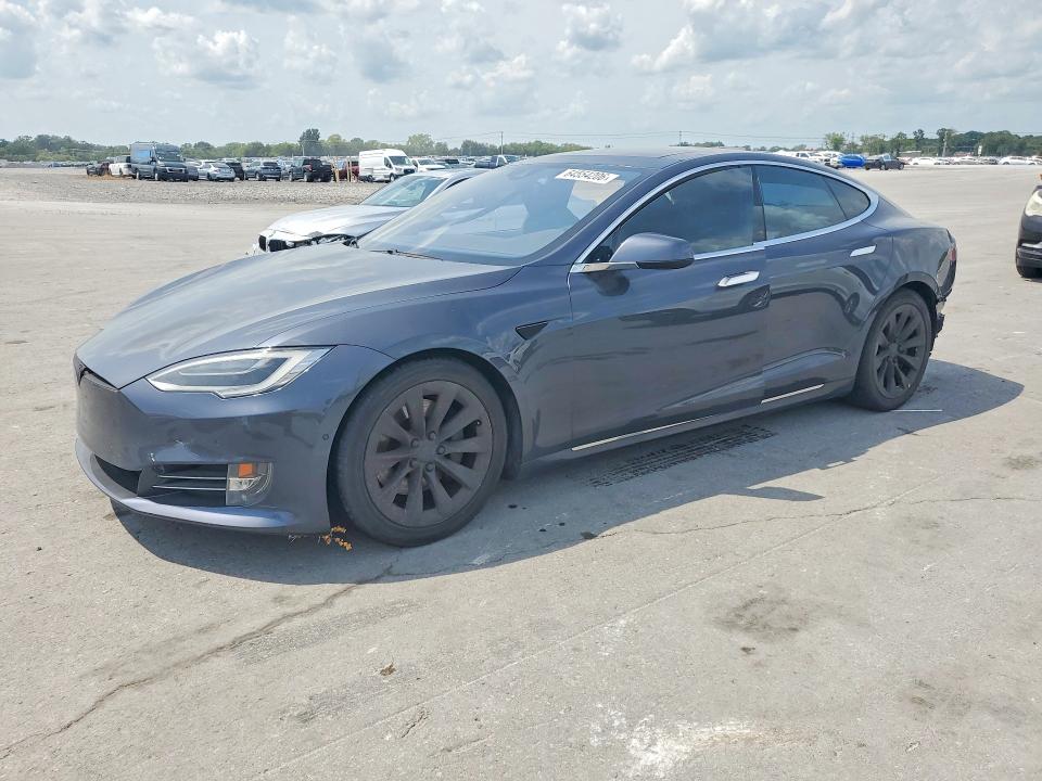 Продажа на аукционе авто 2016 Tesla Model S, vin: 5YJSA1E24GF142093, номер лота: 64554206