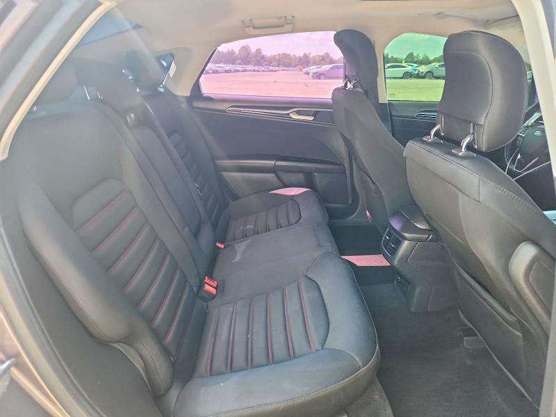 66569466 :رقم المزاد ، 3FA6P0LU8DR325396 vin ، 2013 Ford Fusion مزاد بيع