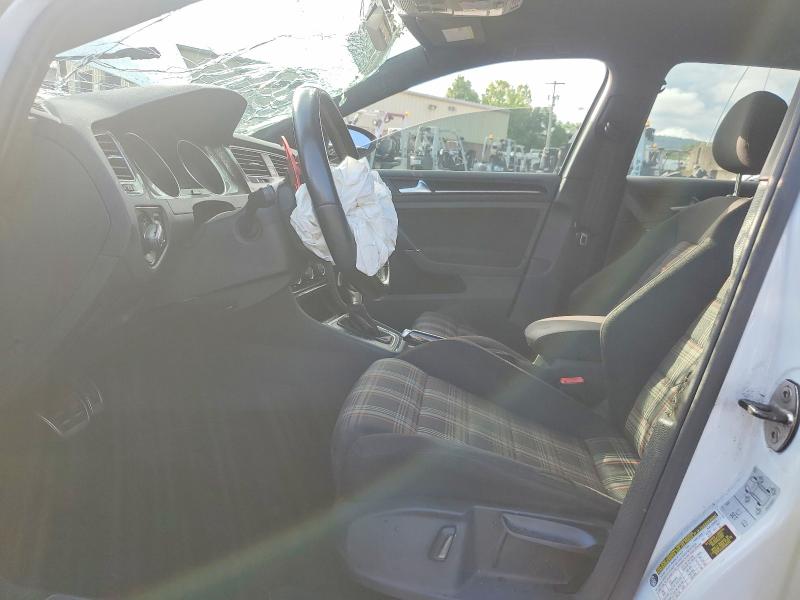65634106 :رقم المزاد ، 3VW4T7AU9HM045642 vin ، 2017 Volkswagen Gti مزاد بيع
