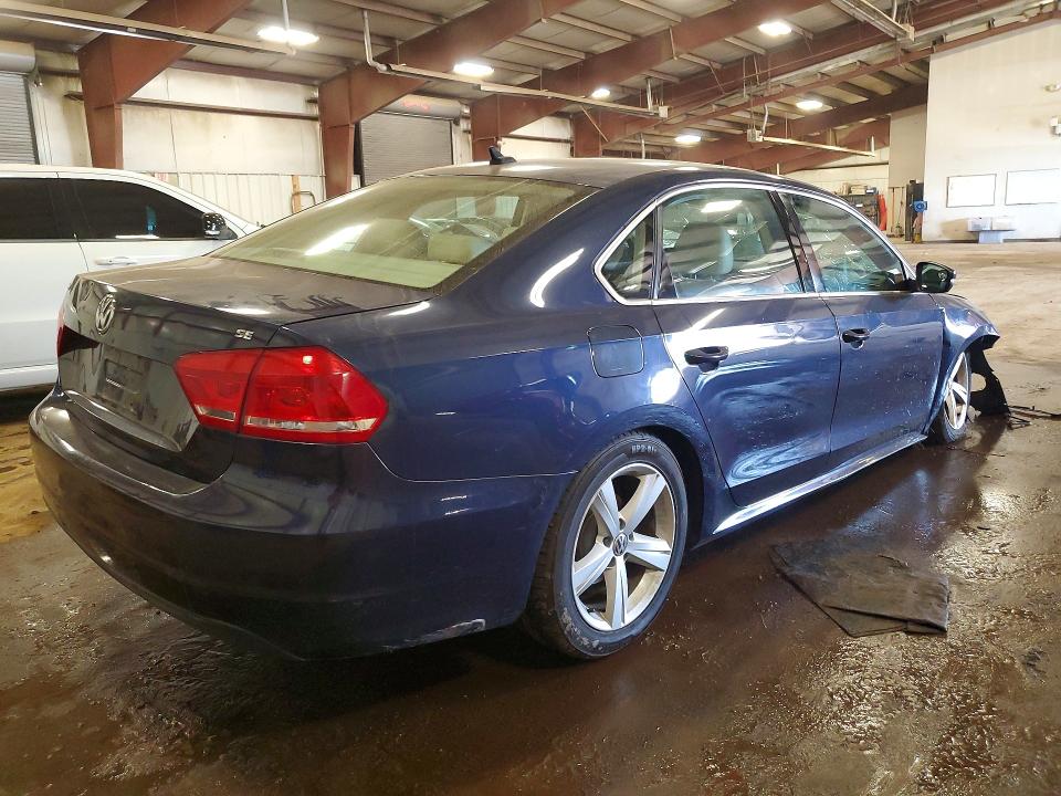 66717256 :رقم المزاد ، 1VWBH7A37DC077582 vin ، 2013 Volkswagen Passat مزاد بيع