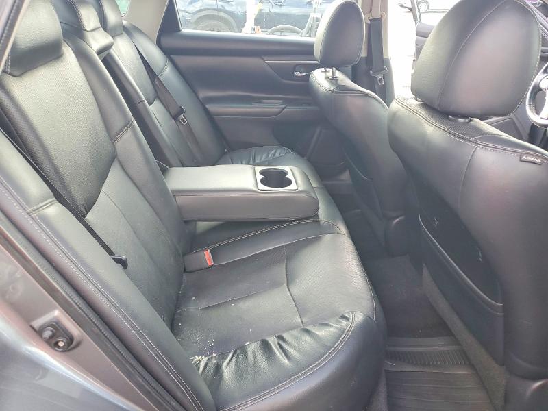 Продаж на аукціоні авто 2018 Nissan Altima, vin: 1N4AL3AP1JC197064, номер лоту: 64541816