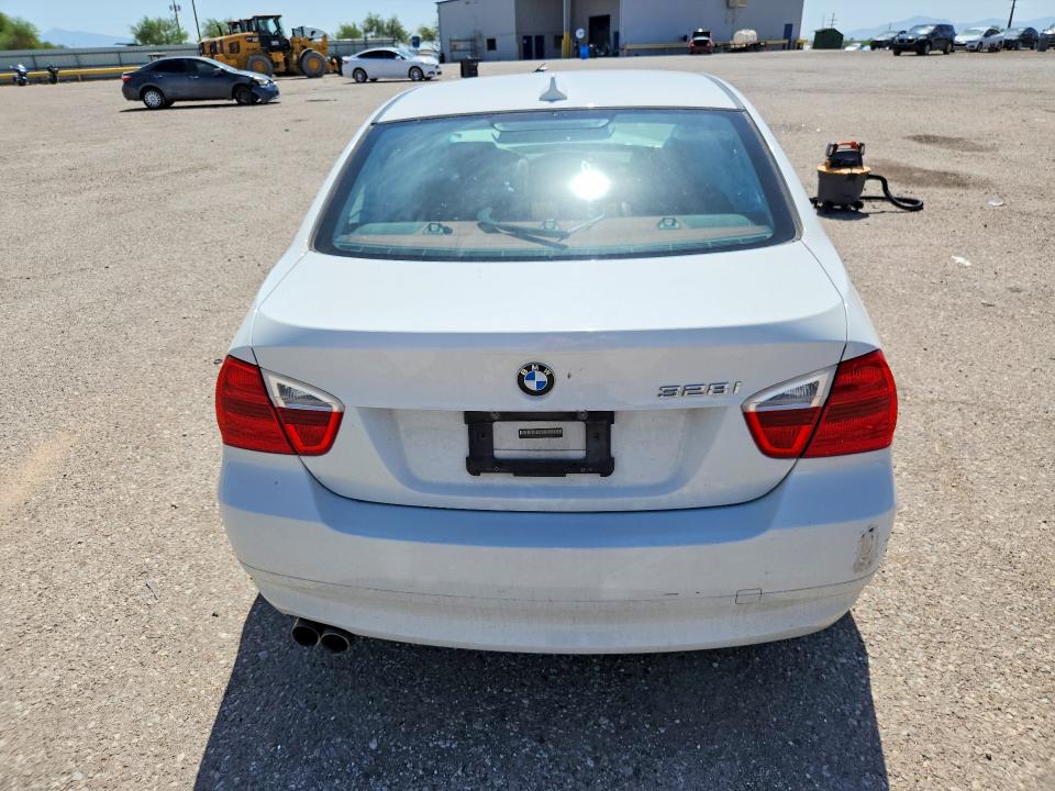 67013656 :رقم المزاد ، WBAVC53508FZ88176 vin ، 2008 Bmw 328 مزاد بيع
