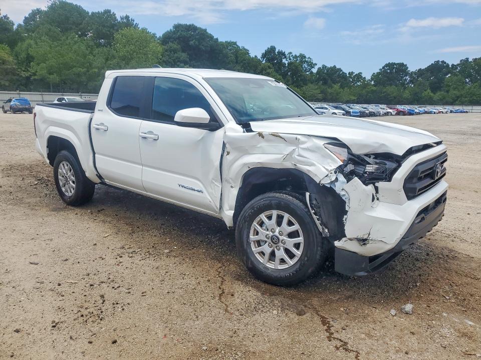 2026 Toyota Tacoma მანქანა იყიდება აუქციონზე, vin: 3TMLB5JN4TM222606, აუქციონის ნომერი: 64108056