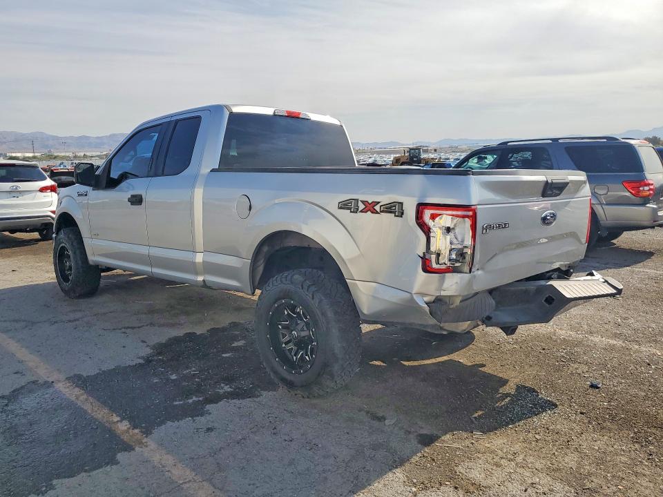 64406306 :رقم المزاد ، 1FTEX1EP8FKD68663 vin ، 2015 Ford F150 مزاد بيع