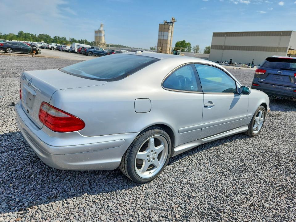 2002 Mercedes-benz Clk მანქანა იყიდება აუქციონზე, vin: WDBLJ70G72T119373, აუქციონის ნომერი: 65953576