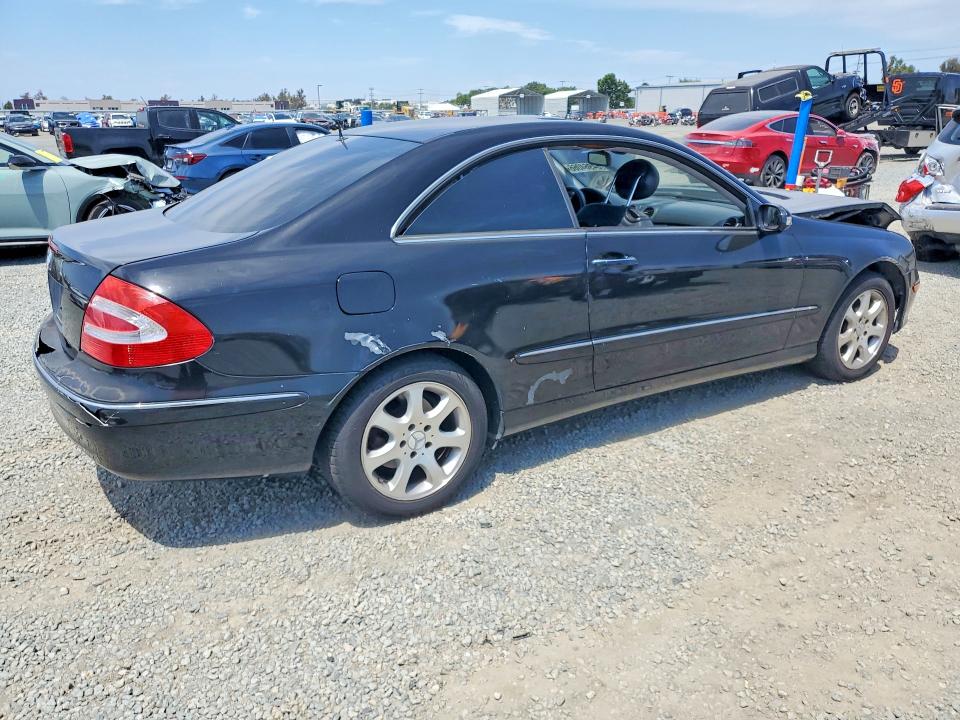 64964066 :رقم المزاد ، WDBTJ65J33F043553 vin ، 2003 Mercedes-benz Clk مزاد بيع