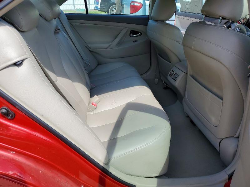 2011 Toyota Camry მანქანა იყიდება აუქციონზე, vin: 4T1BB3EK8BU129724, აუქციონის ნომერი: 64766636