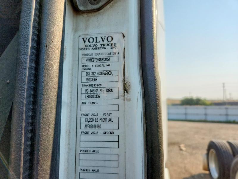 Продажа на аукционе авто 2004 Volvo Vn, vin: 4V4NC9TG94N353151, номер лота: 61803666