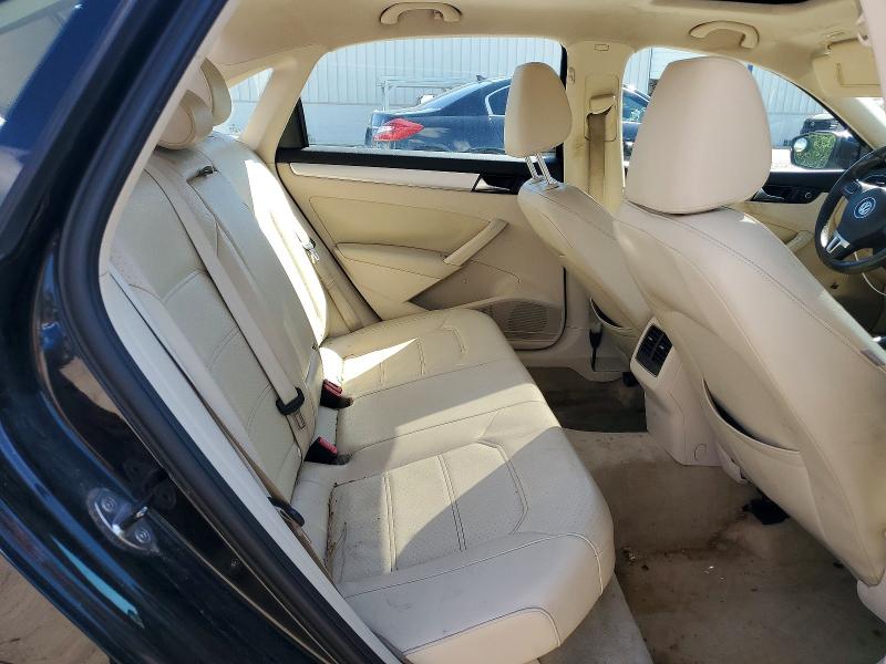 63505846 :رقم المزاد ، 1VWBP7A33DC123430 vin ، 2013 Volkswagen Passat مزاد بيع