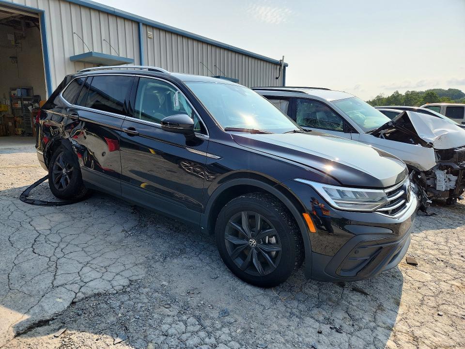 2024 Volkswagen Tiguan მანქანა იყიდება აუქციონზე, vin: 3VVMB7AX4RM114711, აუქციონის ნომერი: 64701876