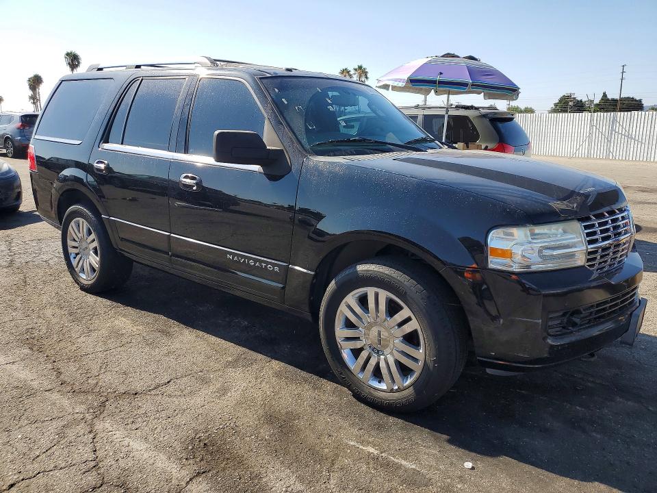 2011 Lincoln Navigator მანქანა იყიდება აუქციონზე, vin: 5LMJJ2J51BEJ09461, აუქციონის ნომერი: 64616086