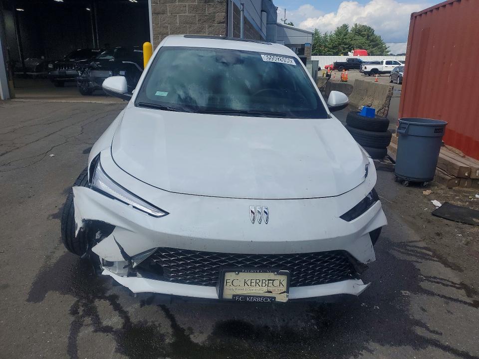 65502696 :رقم المزاد ، KL47LCEP2SB067097 vin ، 2025 Buick Envista مزاد بيع