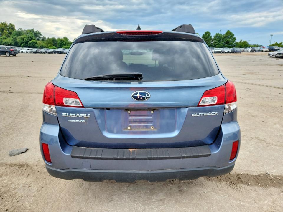 65402076 :رقم المزاد ، 4S4BRCLC4E3216182 vin ، 2014 Subaru Outback مزاد بيع