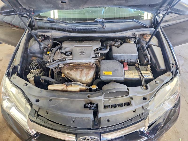 63762386 :رقم المزاد ، 4T1BF1FK2FU082106 vin ، 2015 Toyota Camry مزاد بيع