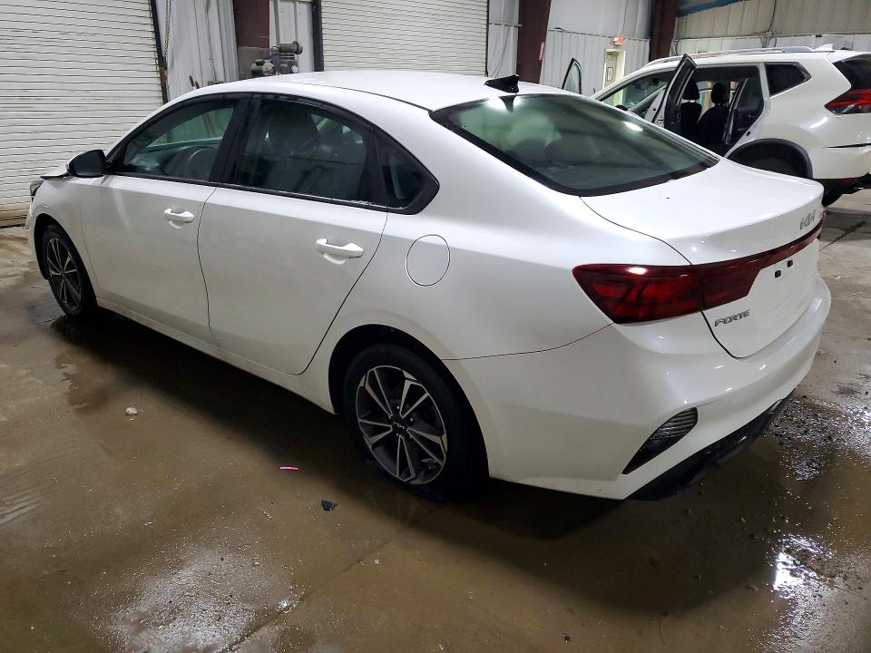 63565896 :رقم المزاد ، 3KPF24ADXRE835573 vin ، 2024 Kia Forte مزاد بيع