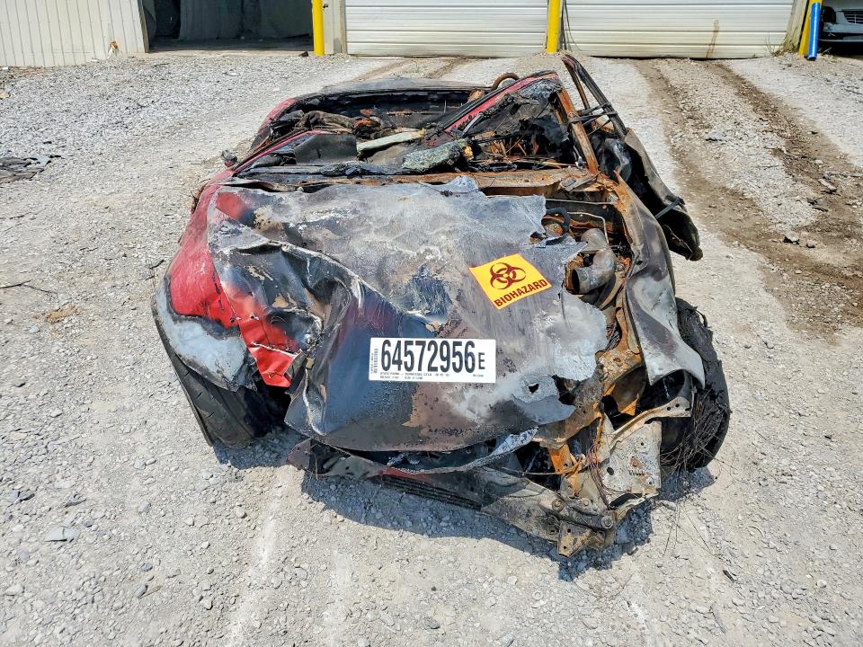 64572956 :رقم المزاد ، JM1NB354640408165 vin ، 2004 Mazda Mx-5 Miata مزاد بيع
