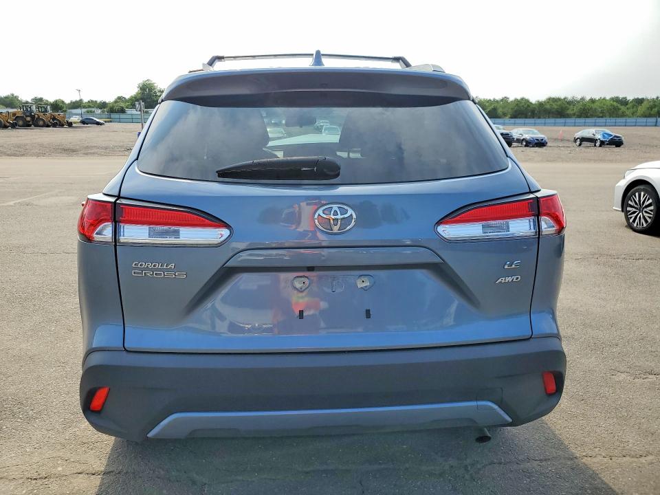 2024 Toyota Corolla Cross მანქანა იყიდება აუქციონზე, vin: 7MUBAABG9RV106601, აუქციონის ნომერი: 64032606