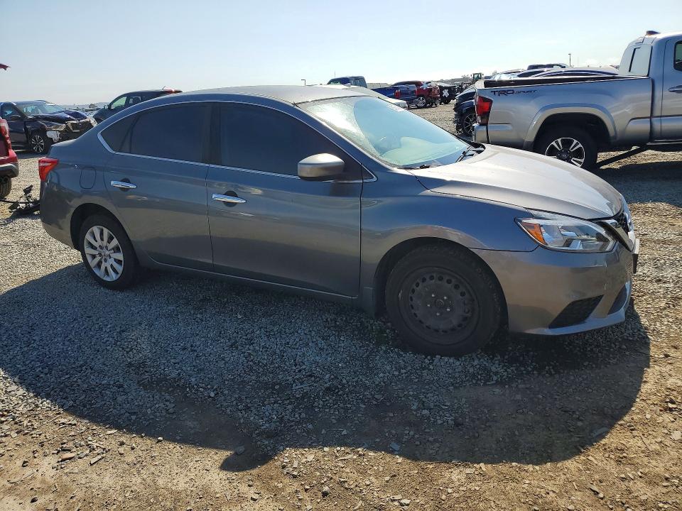 Продажа на аукционе авто 2017 Nissan Sentra, vin: 3N1AB7AP7HL640811, номер лота: 64675496