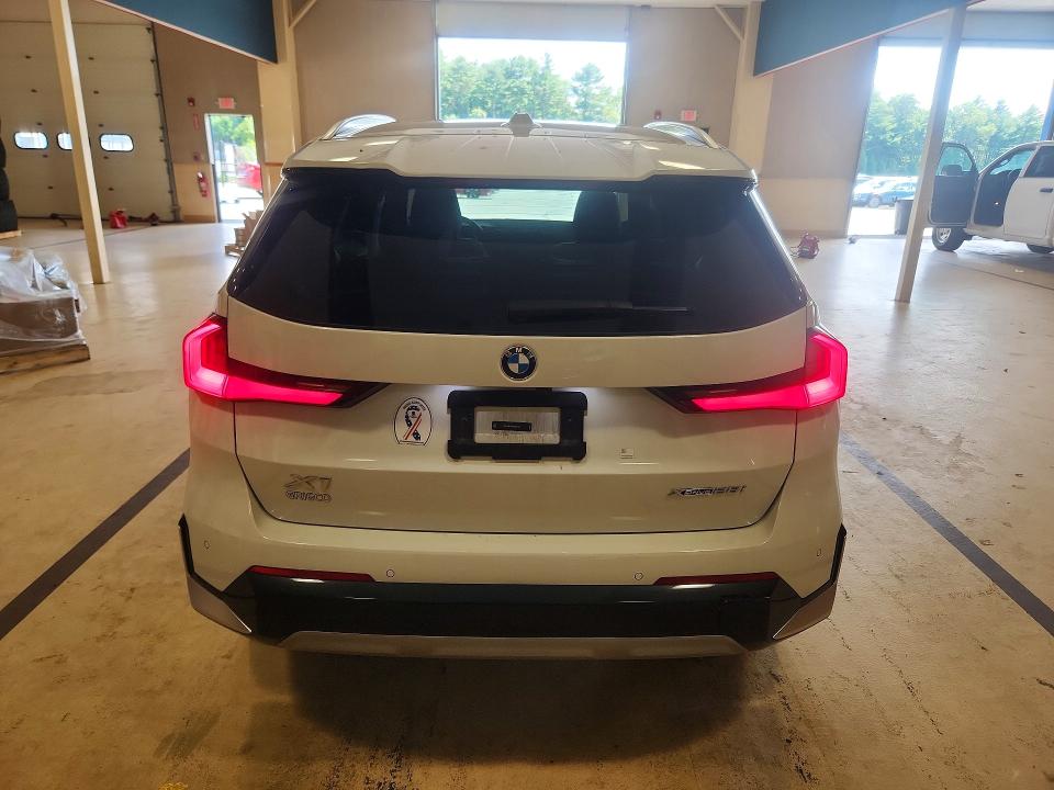 Продаж на аукціоні авто 2023 Bmw X1, vin: WBX73EF08P5X81165, номер лоту: 64976926