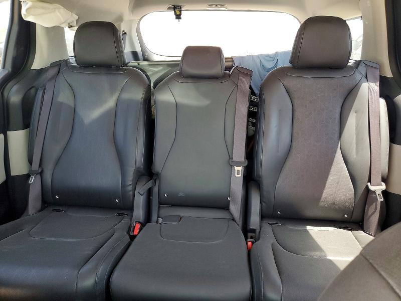 Aukcja sprzedaży 2024 Kia Carnival, vin: KNDNC5H38R6395225, numer aukcji: 65882006