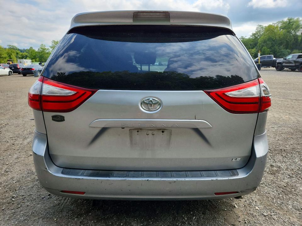 Aukcja sprzedaży 2017 Toyota Sienna, vin: 5TDKZ3DC3HS806122, numer aukcji: 66558216