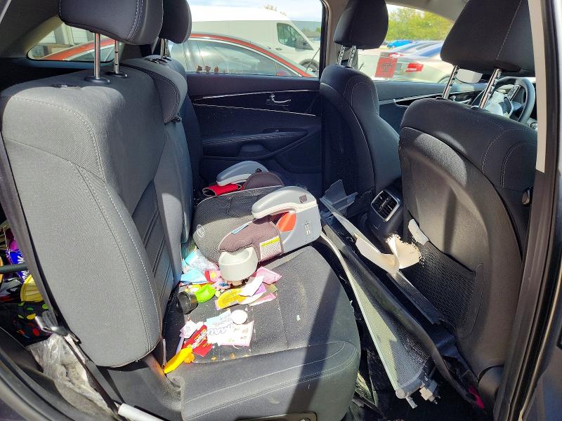 65651046 :رقم المزاد ، 5XYPG4A3XLG711875 vin ، 2020 Kia Sorento مزاد بيع