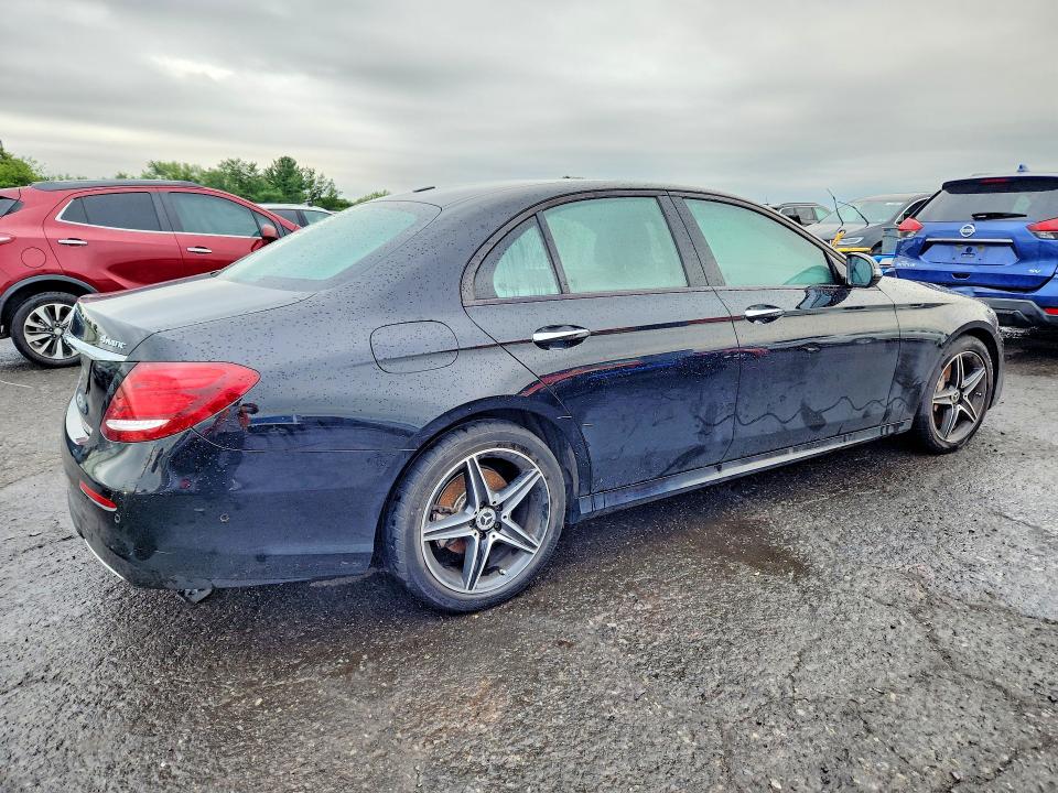 66380246 :رقم المزاد ، WDDZF4KB2KA646347 vin ، 2019 Mercedes-benz E مزاد بيع