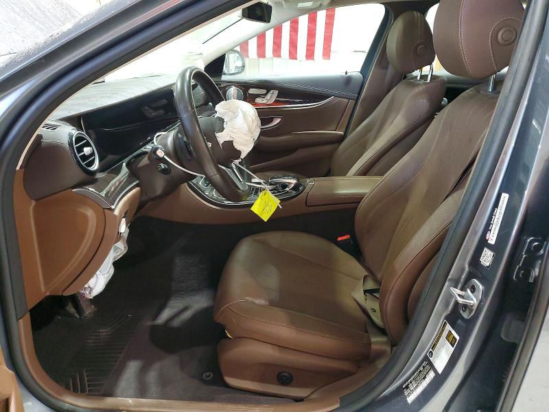 64807816 :رقم المزاد ، W1KZF6JB7LA760083 vin ، 2020 Mercedes-benz E مزاد بيع