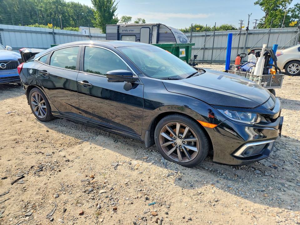 60944956 :رقم المزاد ، JHMFC1F36KX001140 vin ، 2019 Honda Civic مزاد بيع